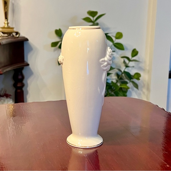 VTG Lenox Vase Rose Blossom Porcelain Embossed Roses Rosebud Collection 1980s - Picture 5 of 9